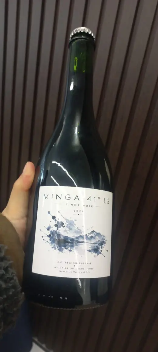 Botella de vino Minga 41° LS, Pinot Noir